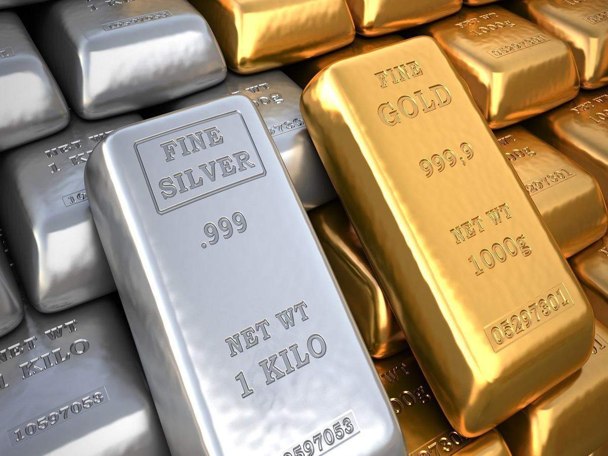 
Gold rallies Rs 550; silver jumps Rs 400 amid strong global cues
