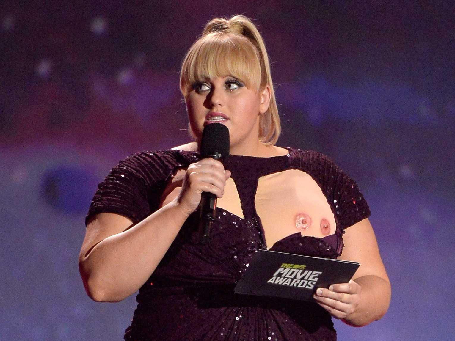 Rebel wilson topless