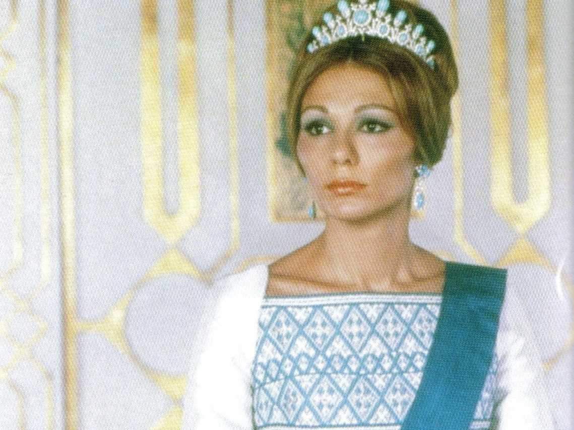 Farah Pahlavi became an Iranian Empress. | Business Insider India