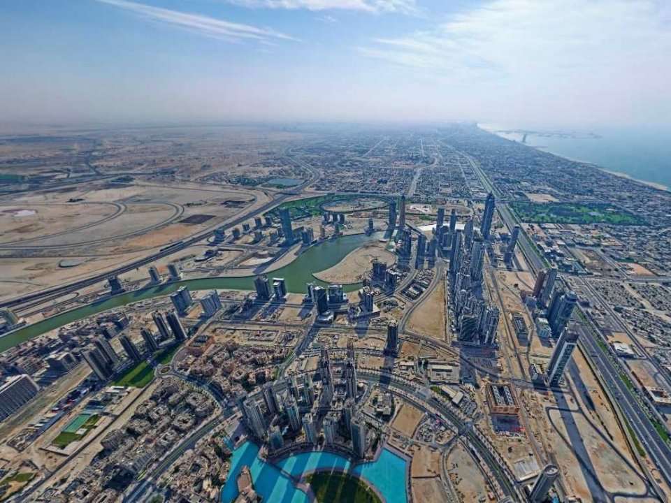 The Breathtaking View From The Top Of Dubai's Burj Khalifa | Business ...