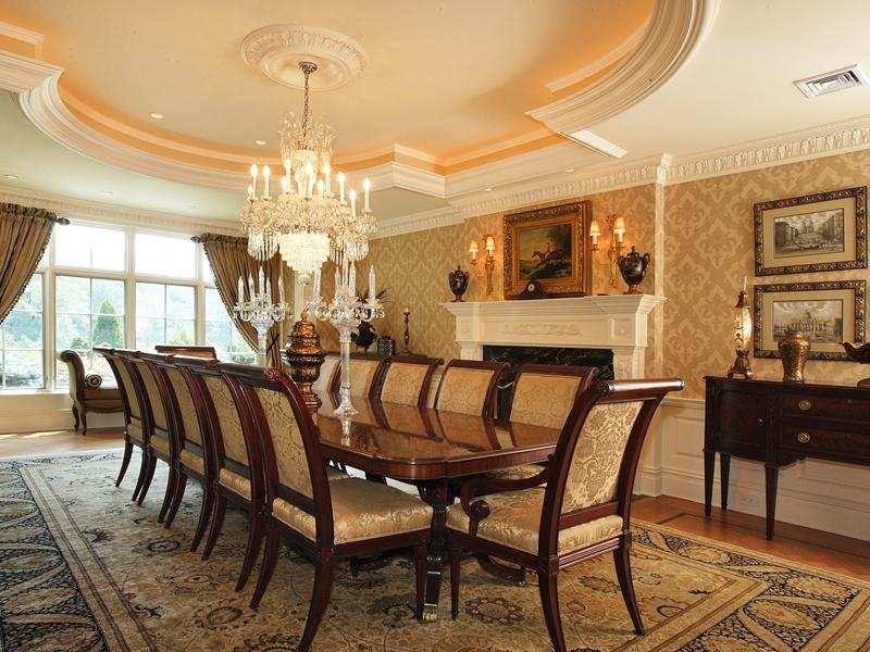 The dining room is classy, but resembles grandma's house. | Business ...