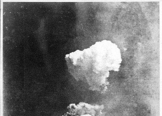 Photo Found Of Hiroshima Atomic Bomb Mushroom Cloud Splitting In Two 