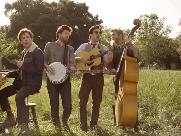 Jason Bateman, Ed Helms And Jason Sudeikis Star In Mumford & Sons Music ...