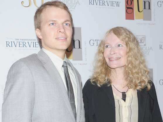 Mia Farrow: Frank Sinatra Is 'possibly' The Father Of Her Son With 