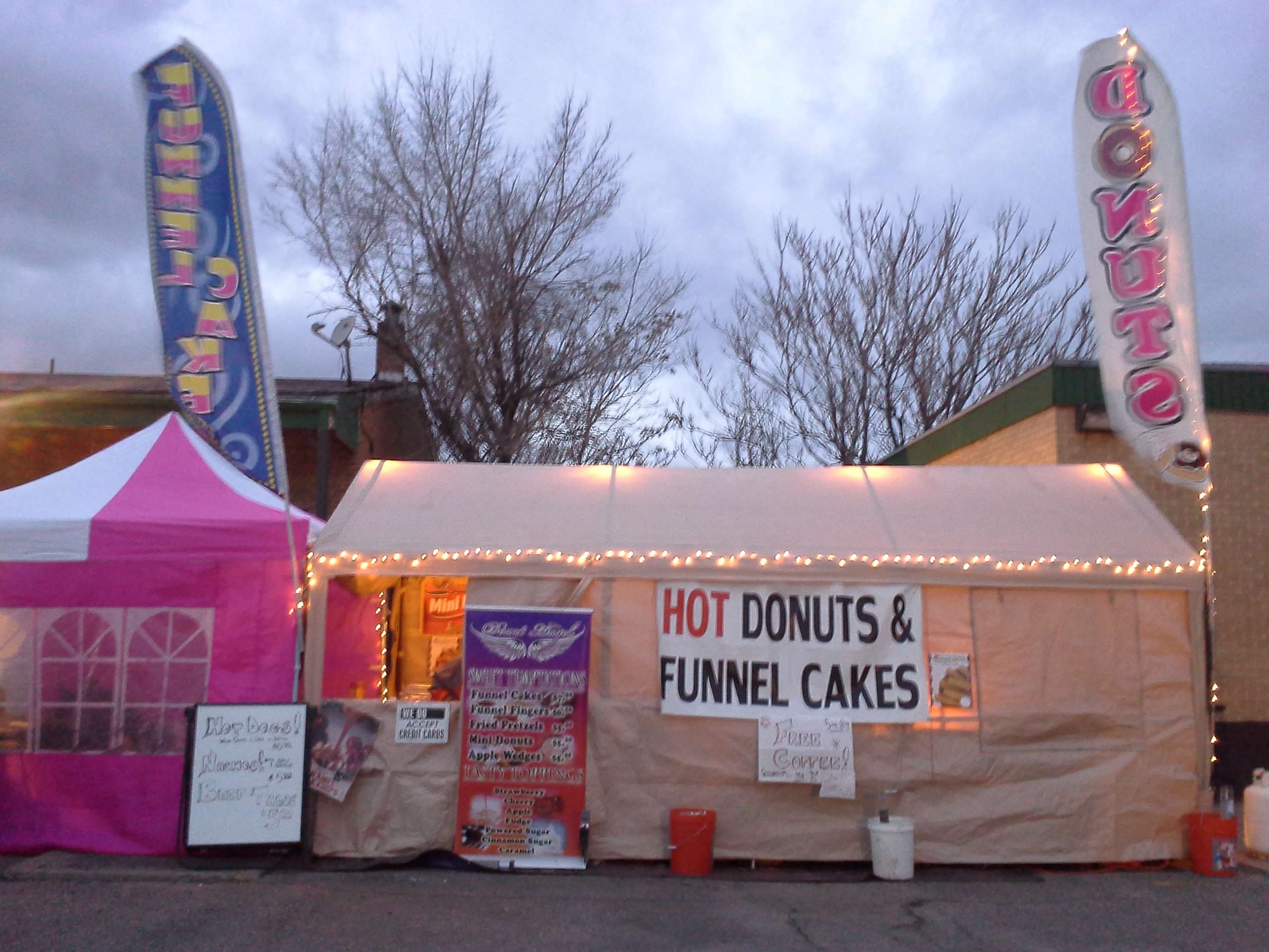 Donut tent hotsell