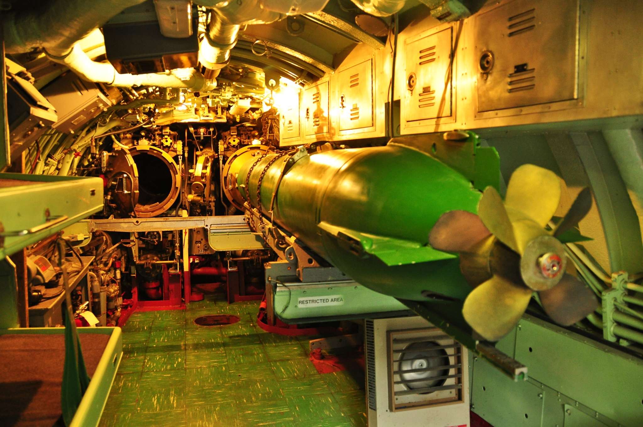 seawolf class submarine inside