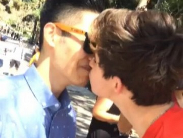 gay cum kissing videos gaytube