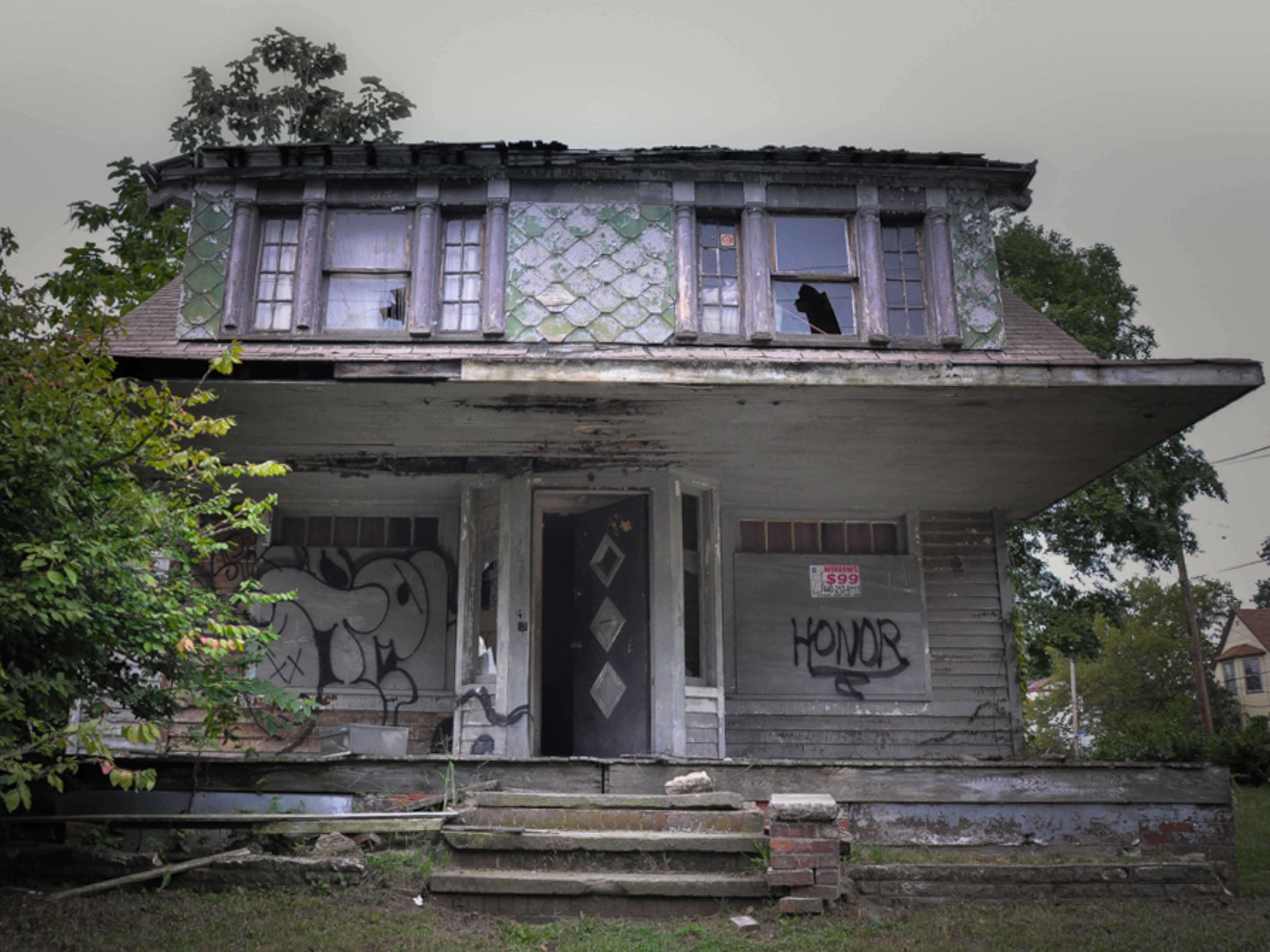 This abandoned East Cleveland, Ohio house where serial