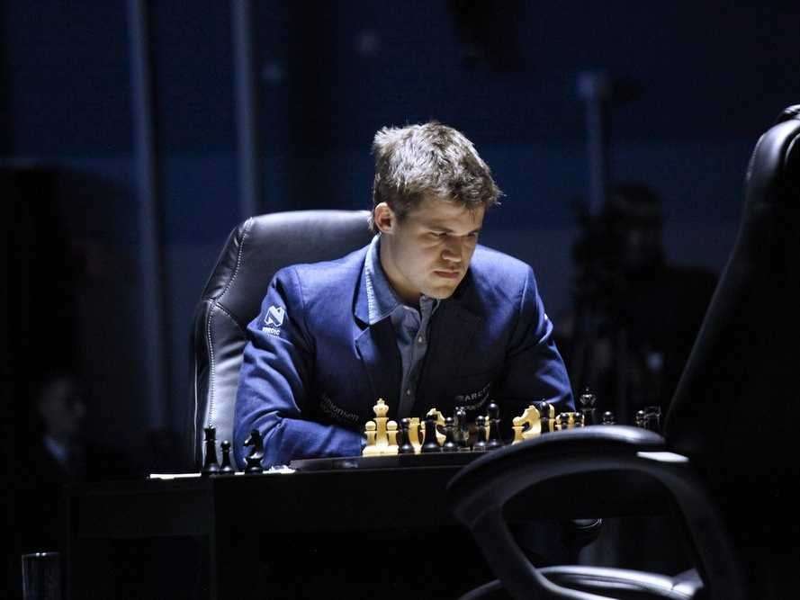 An Almost Unbeatable Magnus Carlsen Defends His Title As World Chess Champion Business Insider