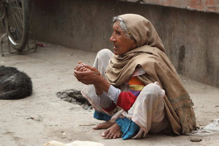 India The Emerging Economic Superpower Needs Help To Fight The Begging Menace Business 4015