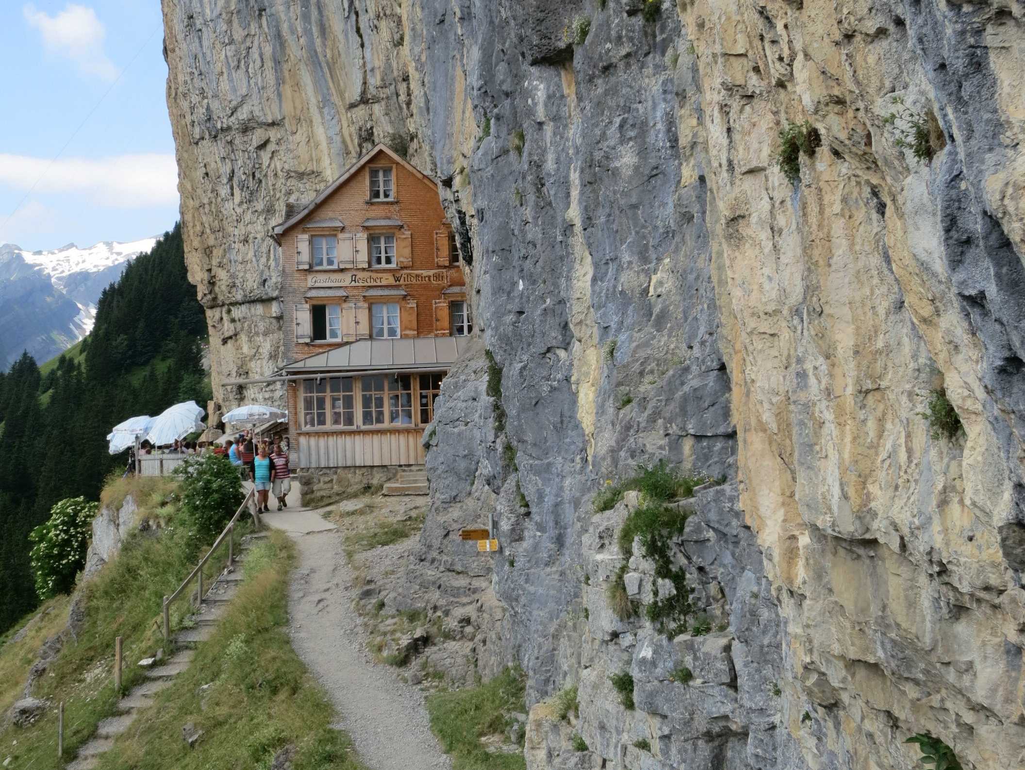 Enjoy the spectacular views at the Berggasthaus Aescher guesthouse