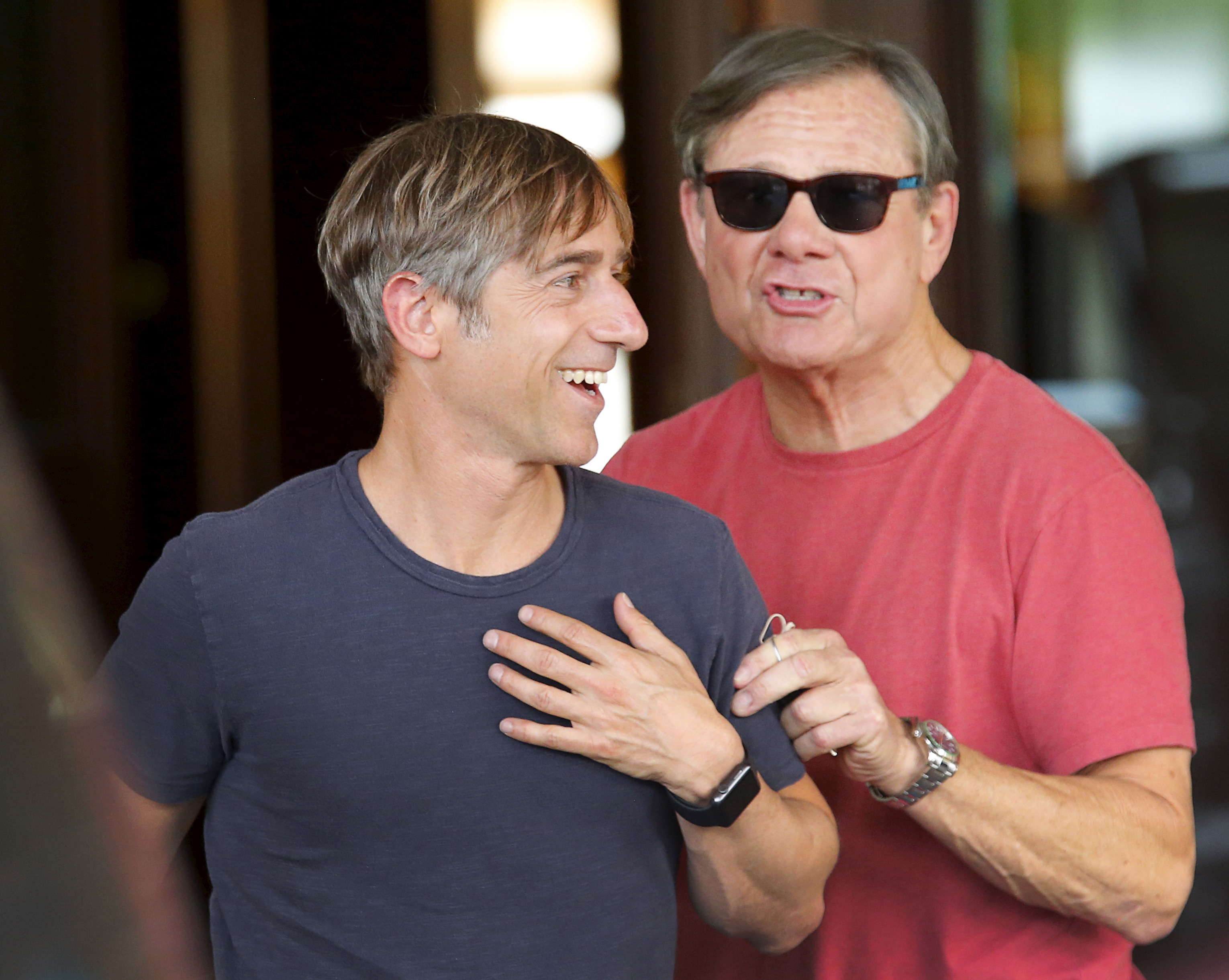 Mark Pincus, recently re-instated Zynga CEO, bumps shoulders with ...