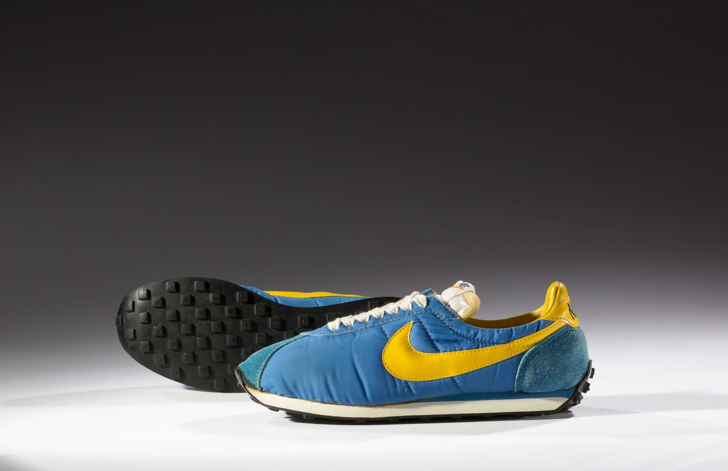 7 Nike Waffle Trainer 1974 Business Insider India