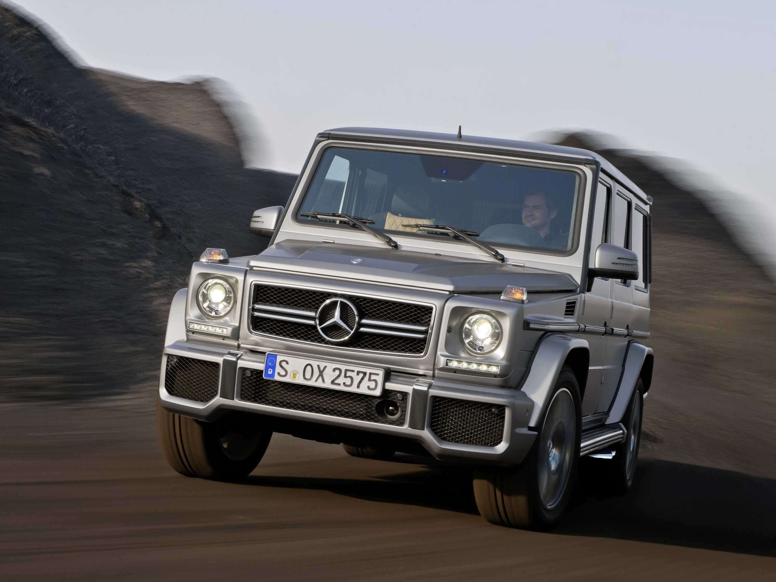 Mercedes-Benz G63 AMG 6×6 With Just 143 Miles Is A $1 Million Off-Roading  Beast