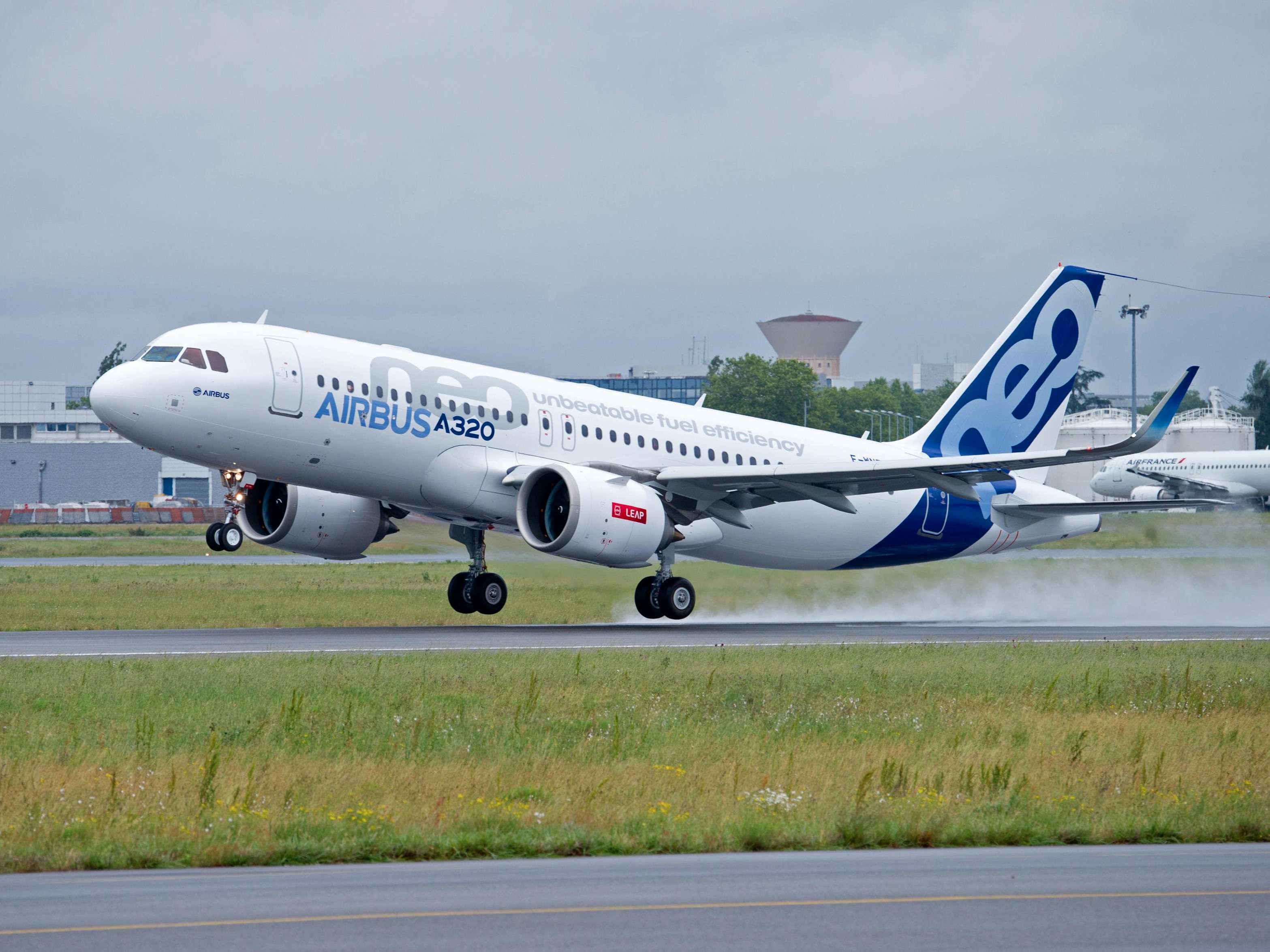 А 320. Самолёт Аэробус а320. Самолёт Airbus a320 Neo. Airbus 320 Нео. Airbus a320neo и а320.