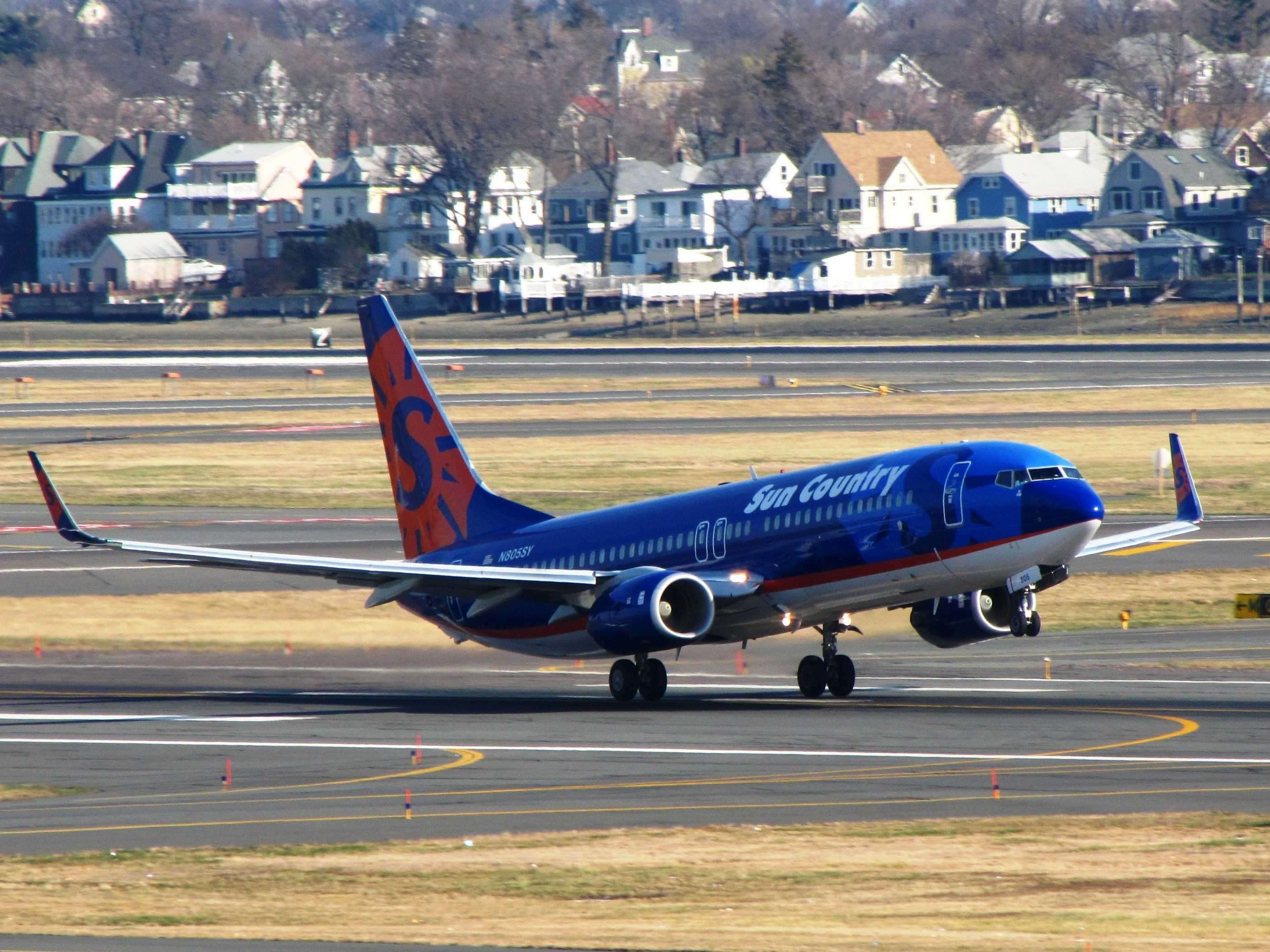 Видео боинга 737. Боинг 737. Боинг 737 Боинг. Boeing 737-800. Боинг 737 600.