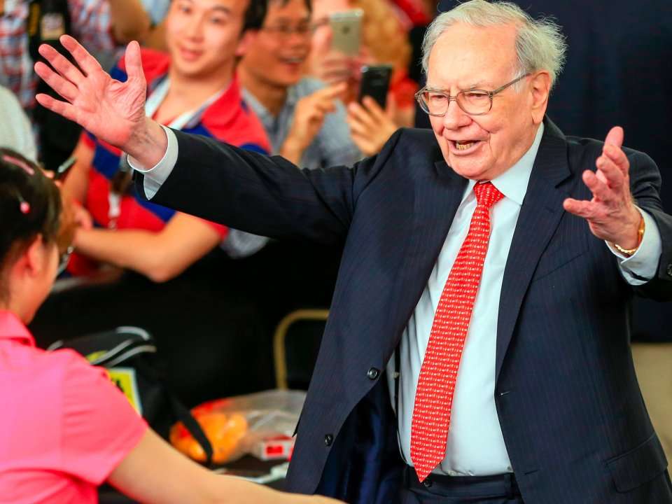 Set Your Alarm Warren Buffetts Annual Letter To Shareholders Is