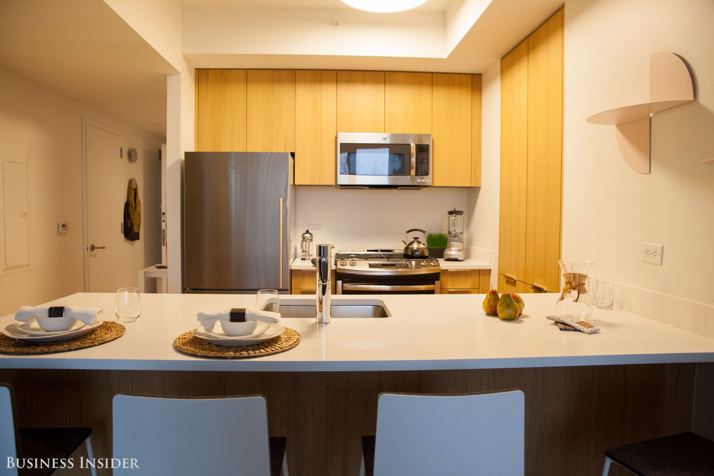 the-space-is-645-square-feet-with-a-breakfast-bar-business-insider