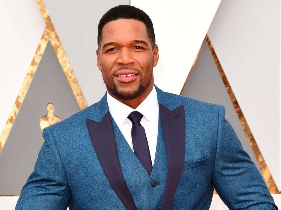 Michael Strahan Was The Worst Dressed Man At The Oscars Business Insider India 