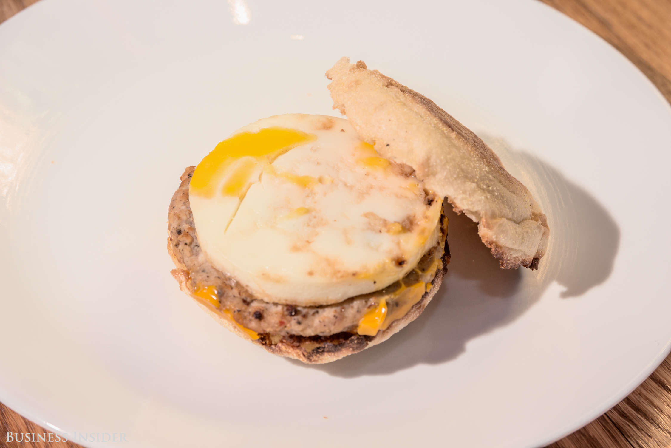 This Clever Little Gadget Makes Sandwiches That Are 'Better Than McDonald's  Egg McMuffins