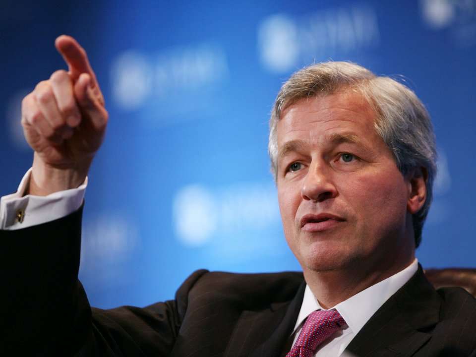 JPMorgan CEO Jamie Dimon says he learned one of the greatest leadership ...