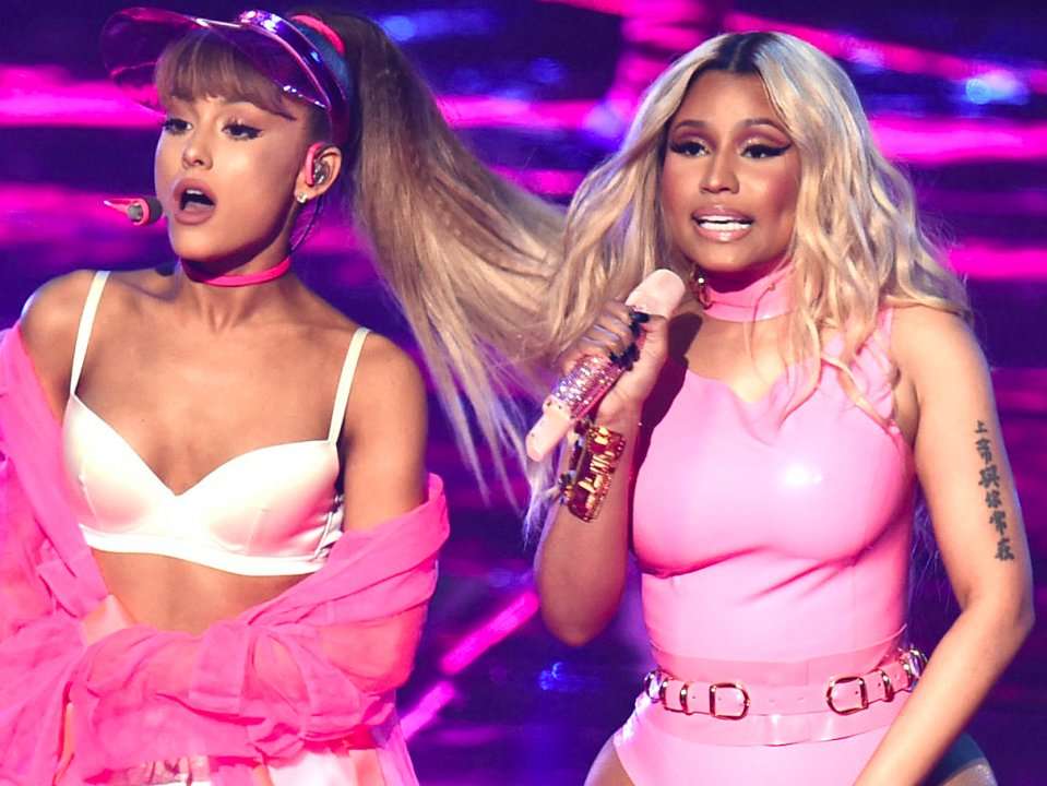 Ariana Grande And Nicki Minaj Brought A Sexy Gym To The Mtv Vmas Business Insider India