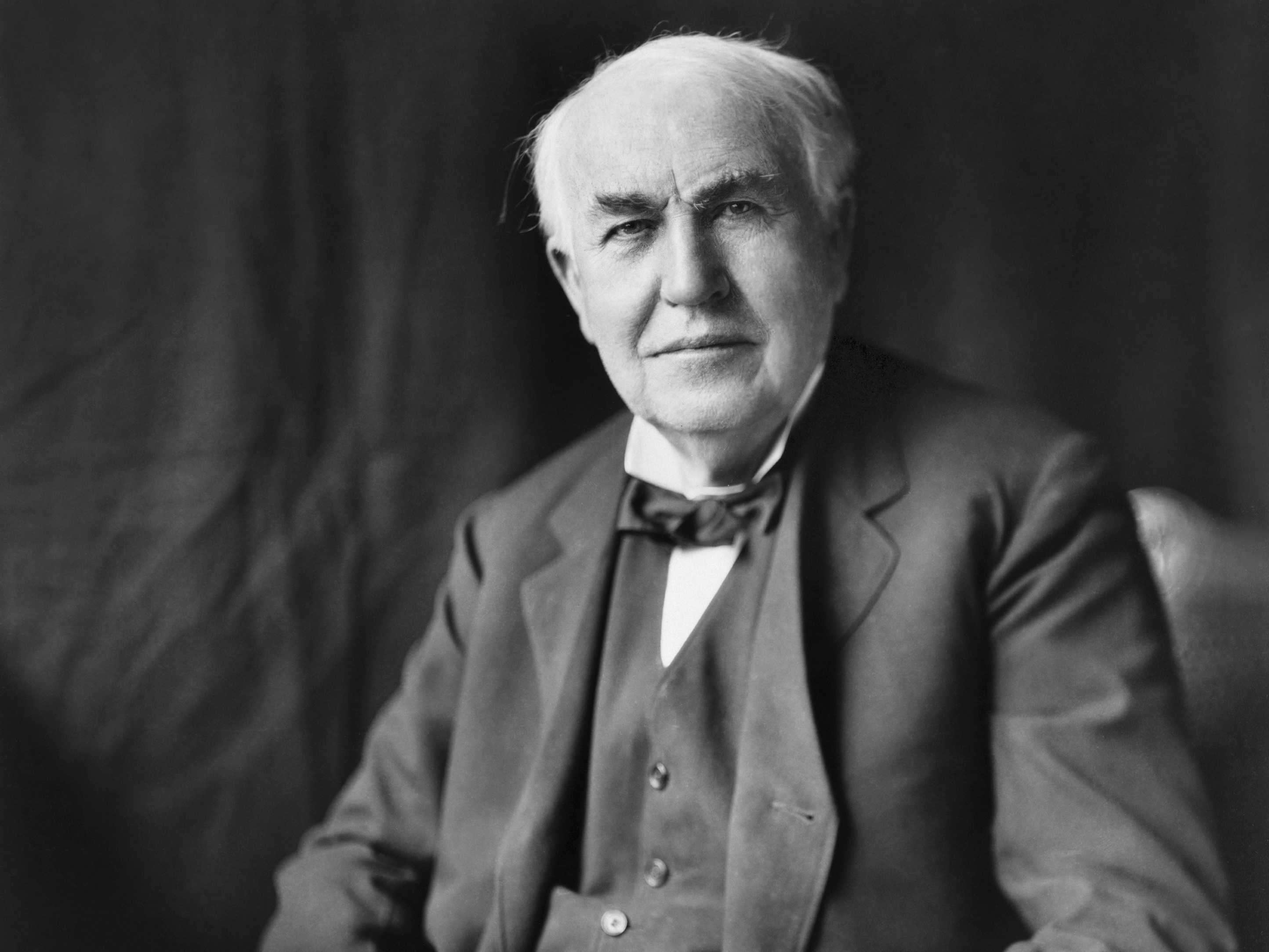 Эдисон хочу. Thomas Alva Edison. Эдисон 1877.