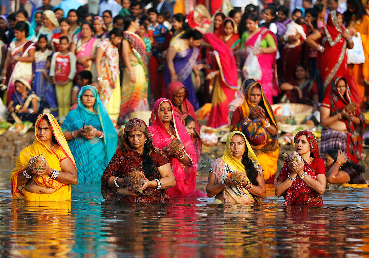 Индия 21. Hindu Worship. Hindus doing Worship.