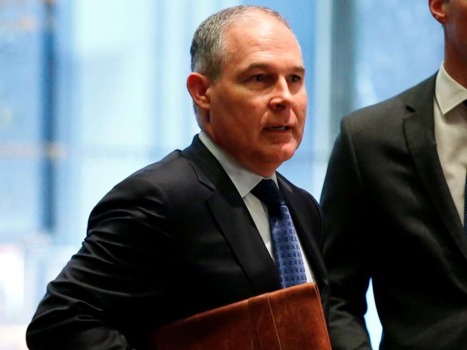 447 Former EPA Workers Explain Why They're Terrified Of Scott Pruitt ...