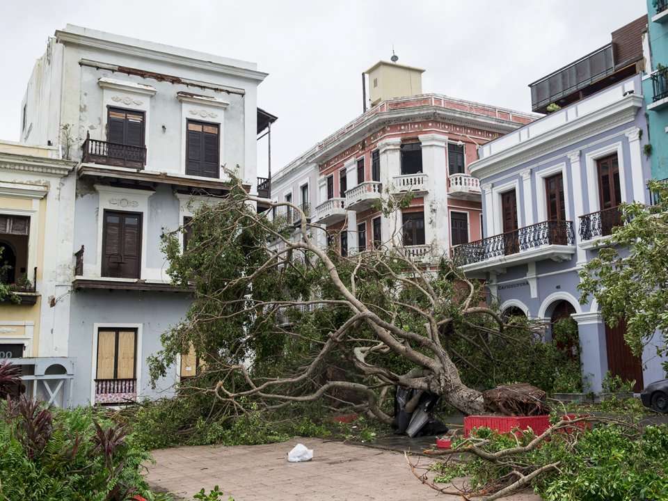 A Dam In Puerto Rico Is Failing After Hurricane Maria And Forcing Towns To Evacuate Business