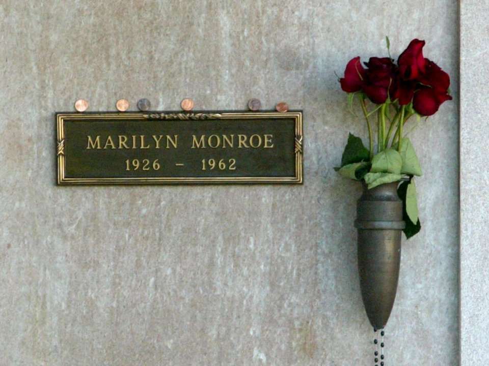 Hugh Hefner will be buried next to Marilyn Monroe, who appeared on ...