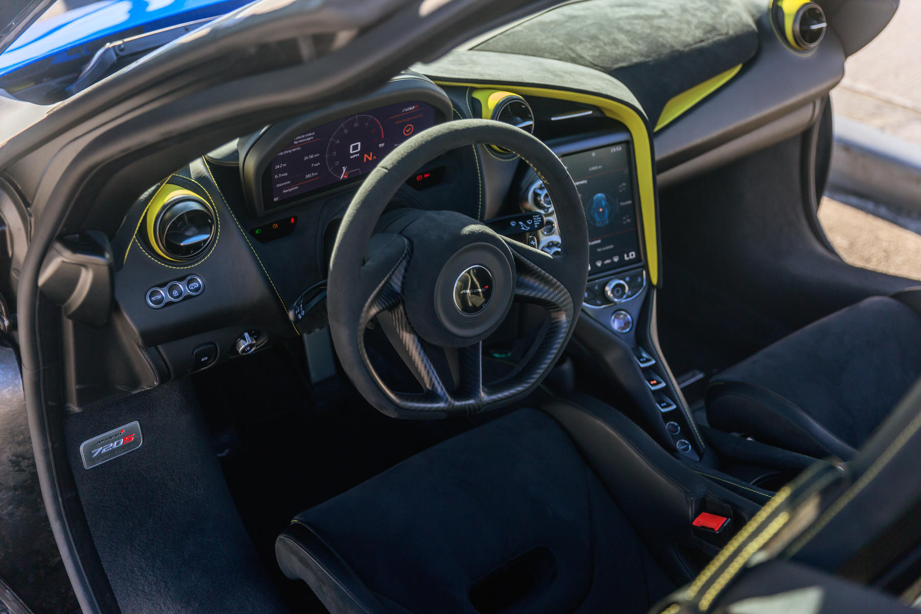 This is also why the driver-focused interior looks pretty spartan ...