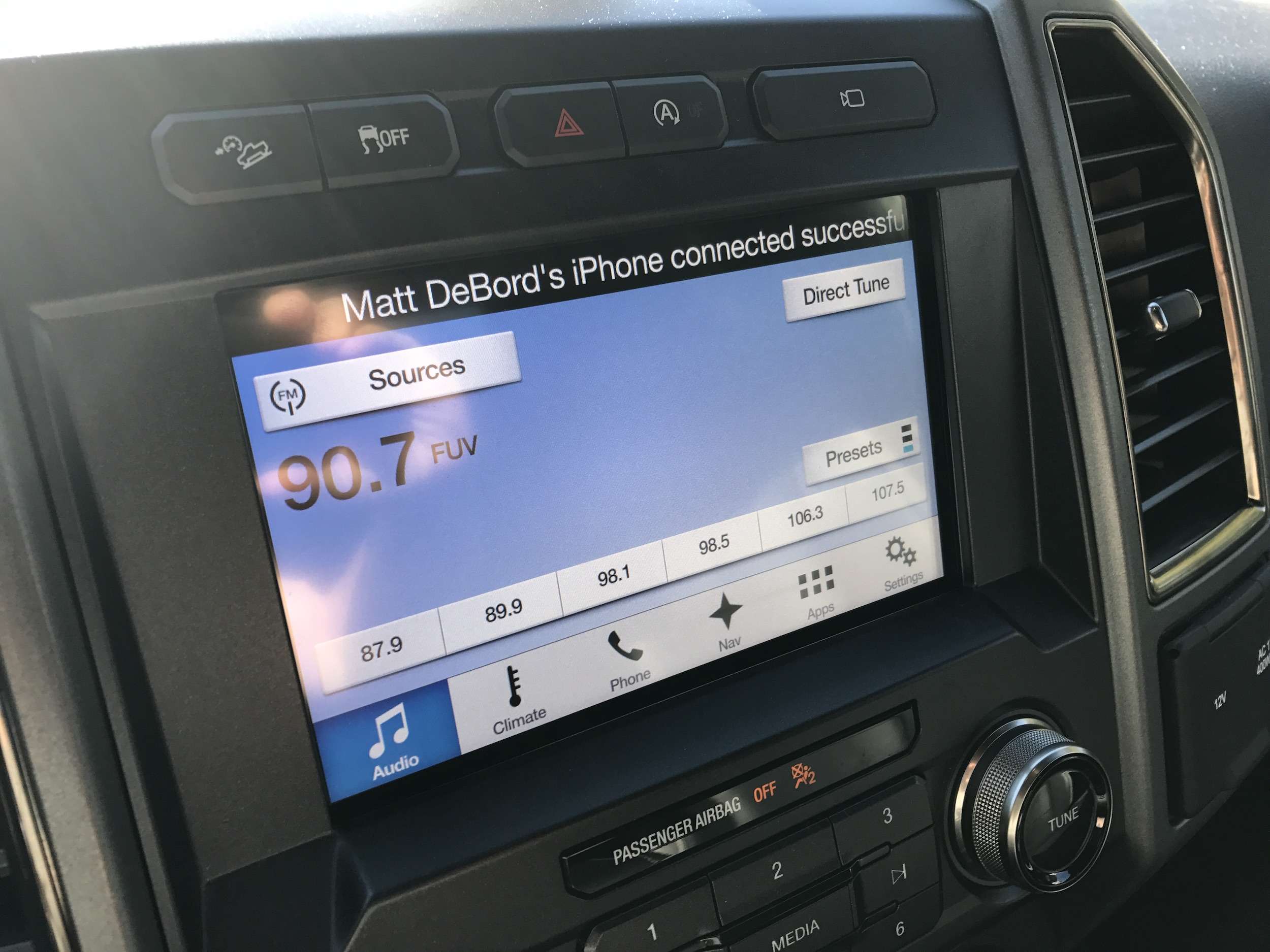 The Raptor features Ford's SYNC 3 infotainment system, with both Apple ...