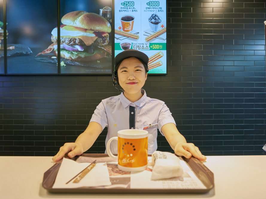 Mcdonalds Employees Share The 14 Strangest Orders Theyve Ever Gotten Business Insider India 4408