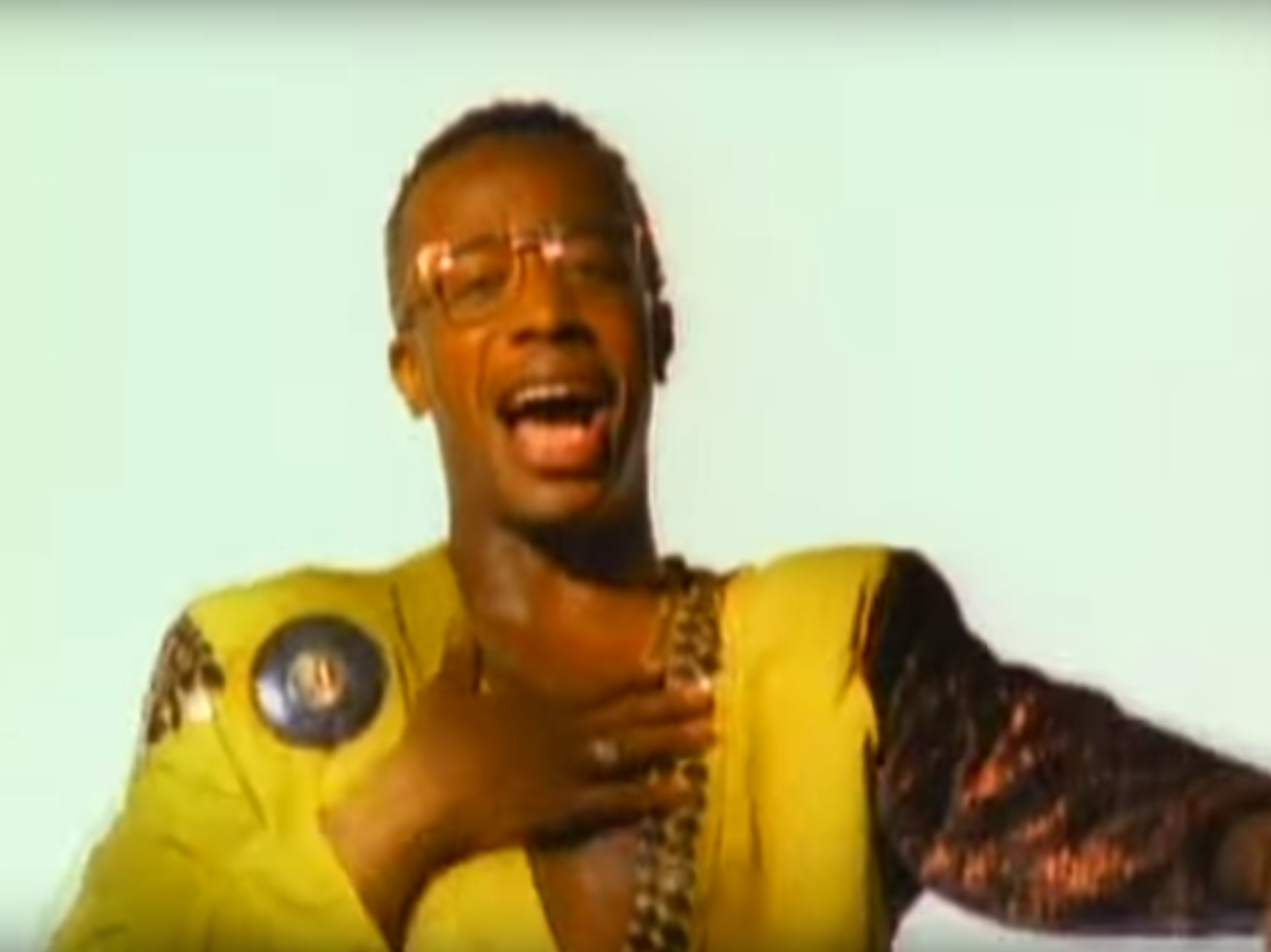 U can t touch this mc hammer. МС Хаммер 2022. MC Hammer 1990. MC Hammer 2023. MC Hammer can`t Touch.