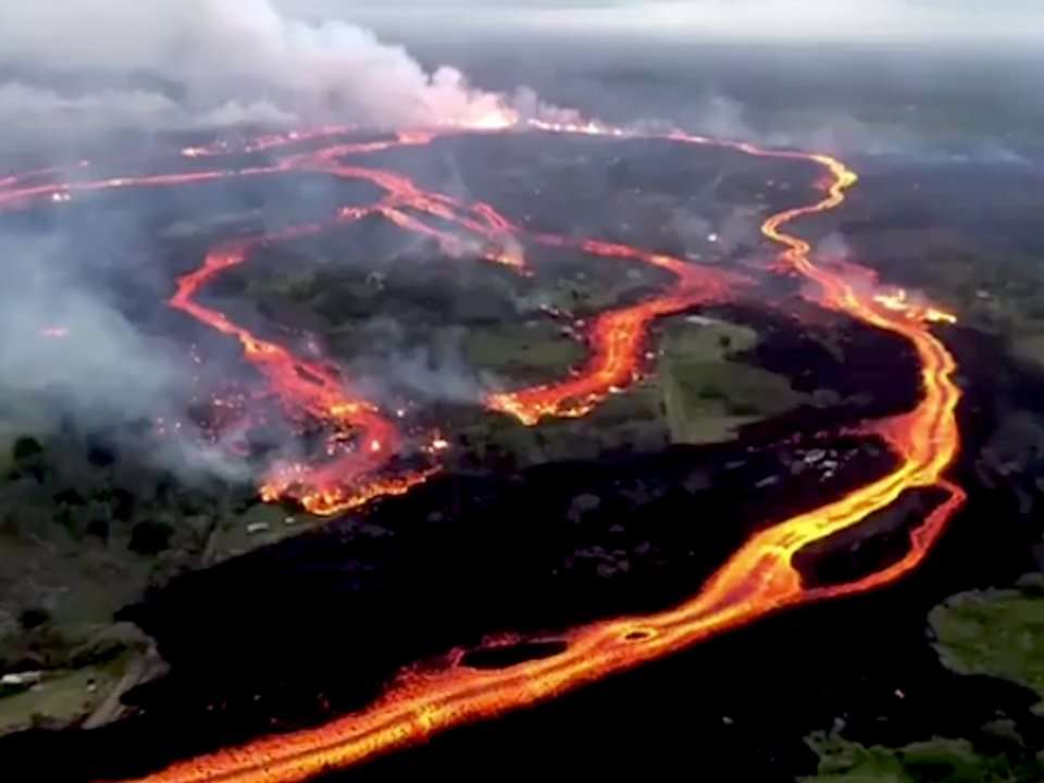Aerial video shows huge lava flows streaming from Hawaii's Kilauea