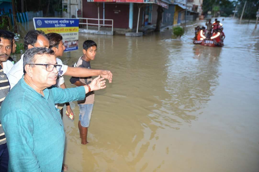 Over 3000 families have been displaced by flash floods in India ...