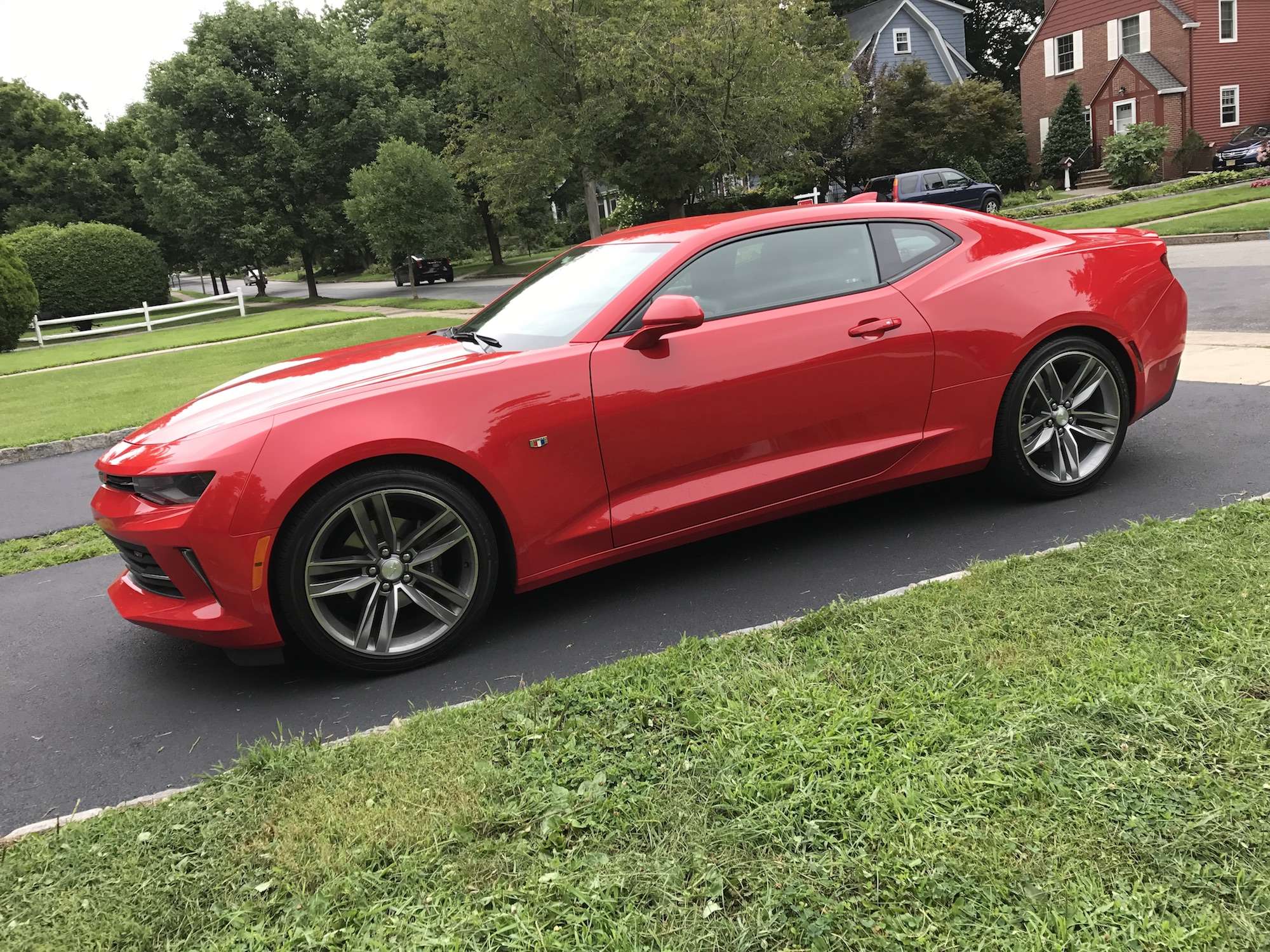 We're up to the sixth generation of the muscle car. The 2009 redesign ...