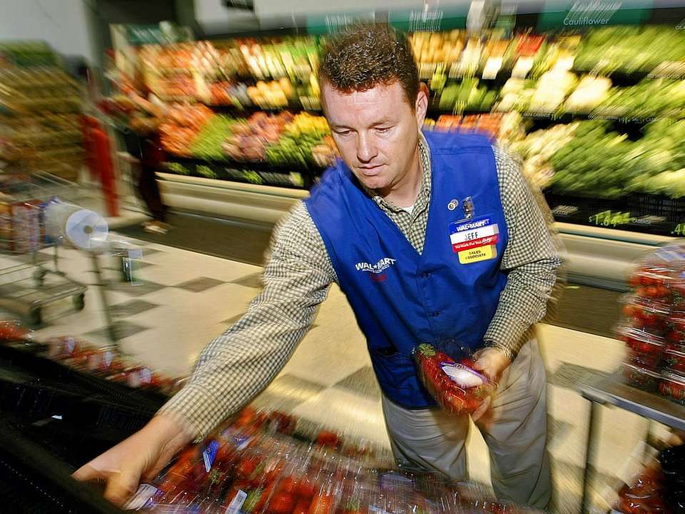 Walmart Employees Share The 8 Worst Things They've Seen While Working ...