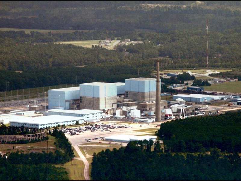 2 nuclear power plants are right in the path of Hurricane Florence ...