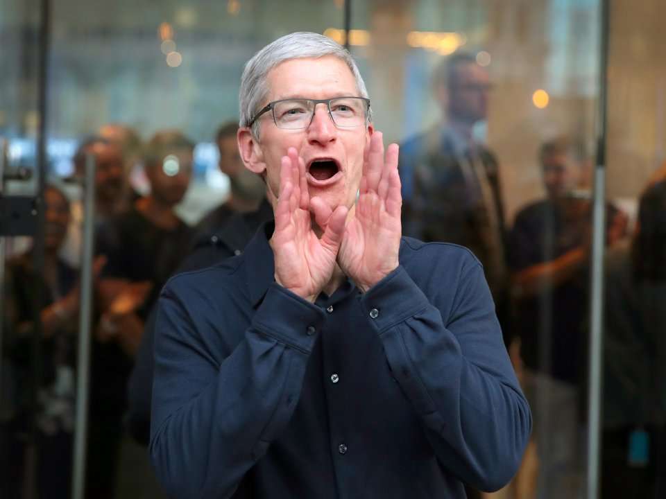 Apple Just Hit Another All Time High Business Insider India