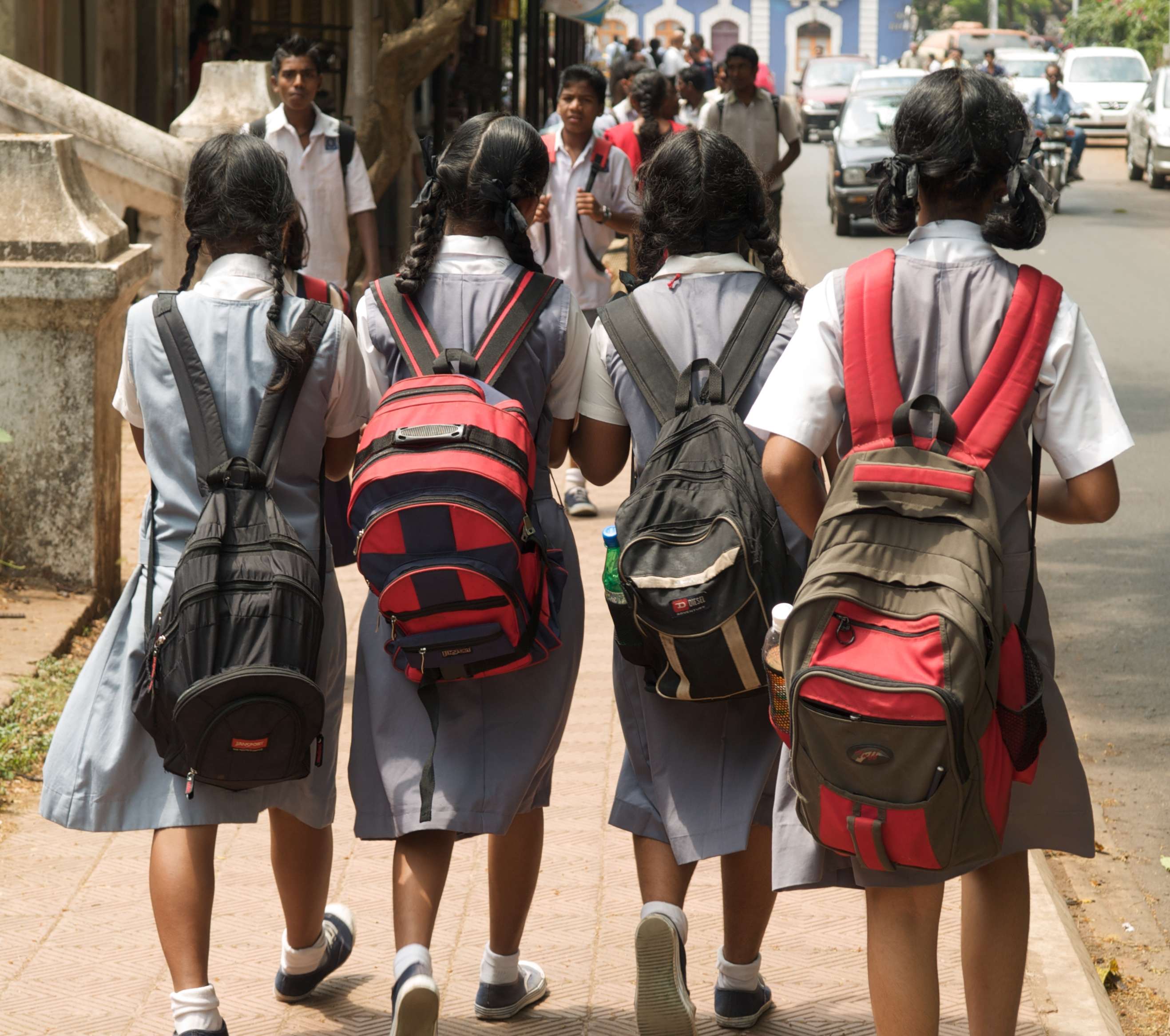 Buy Backpacks for Kids Online in India