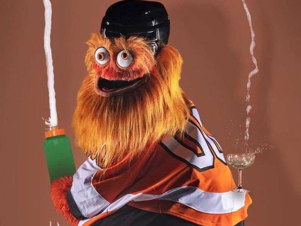 Gettin' Gritty Wit It: Flyers new mascot a big hit