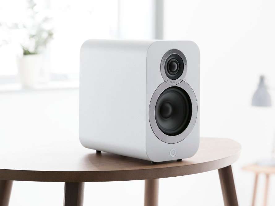 These $300 Bookshelf Speakers Are The Best In Their Price Range - Here ...