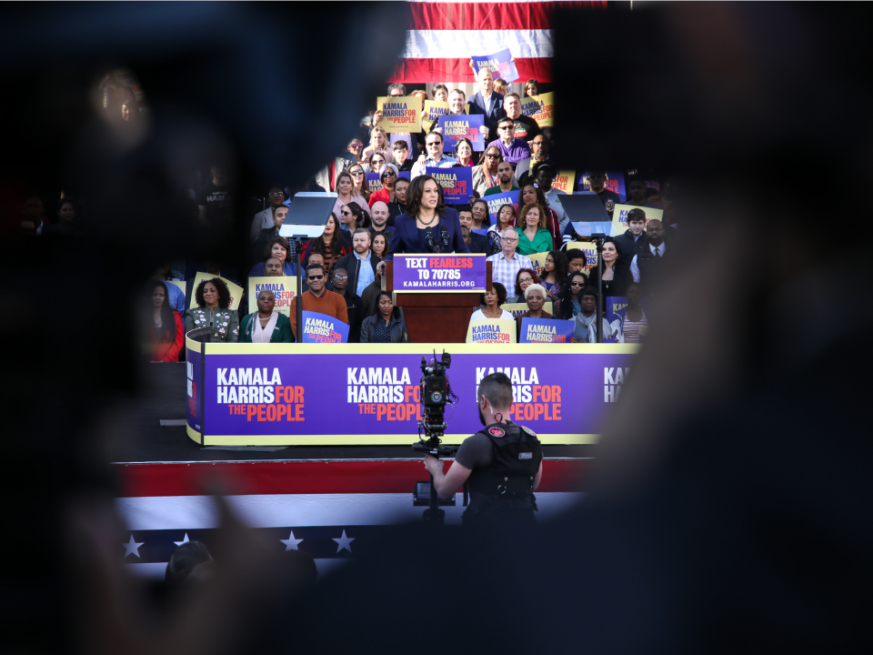 Kamala Harris Kicks Off Her 2020 Campaign With A Massive Rally In ...