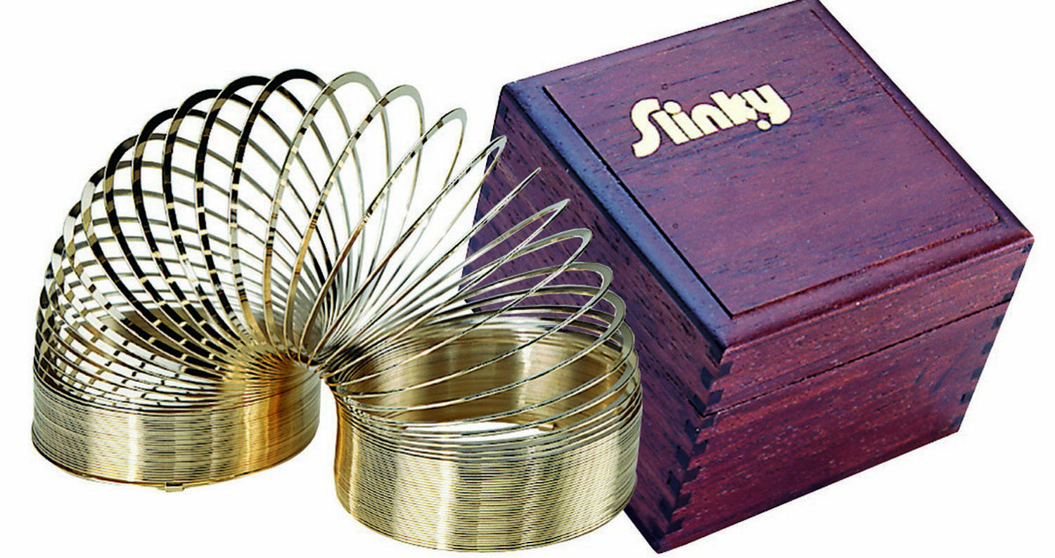 Brand 14. Слинки Slinky оригинал. Слинки 20 век. Андамания игрушка 90-х. Литые диски Слинки.