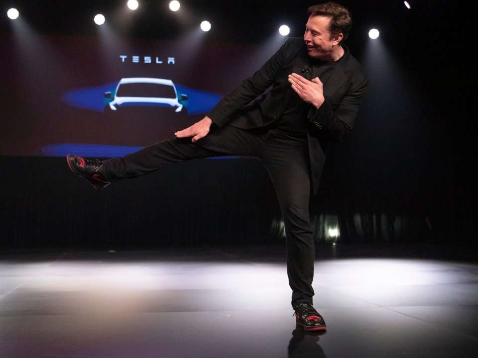 elon-musk-just-revealed-the-tesla-model-y-and-he-s-still-the-greatest