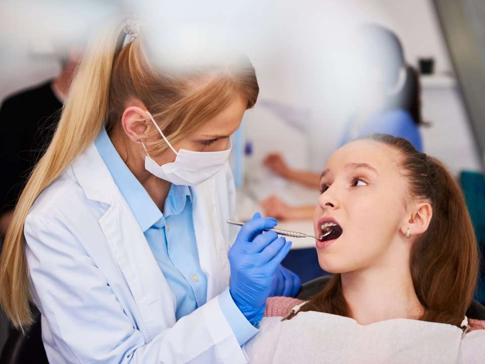 How Much Does Dentist Earn In Dubai