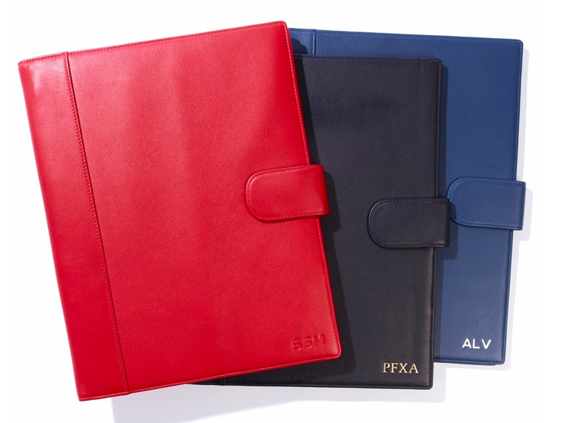 A Personalized Leather Portfolio Business Insider India   A Personalized Leather Portfolio 