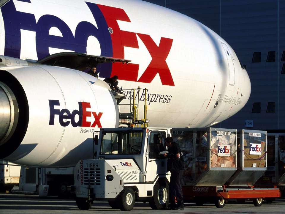 FedEx no longer will fly your Amazon packages - and now pressure is ...